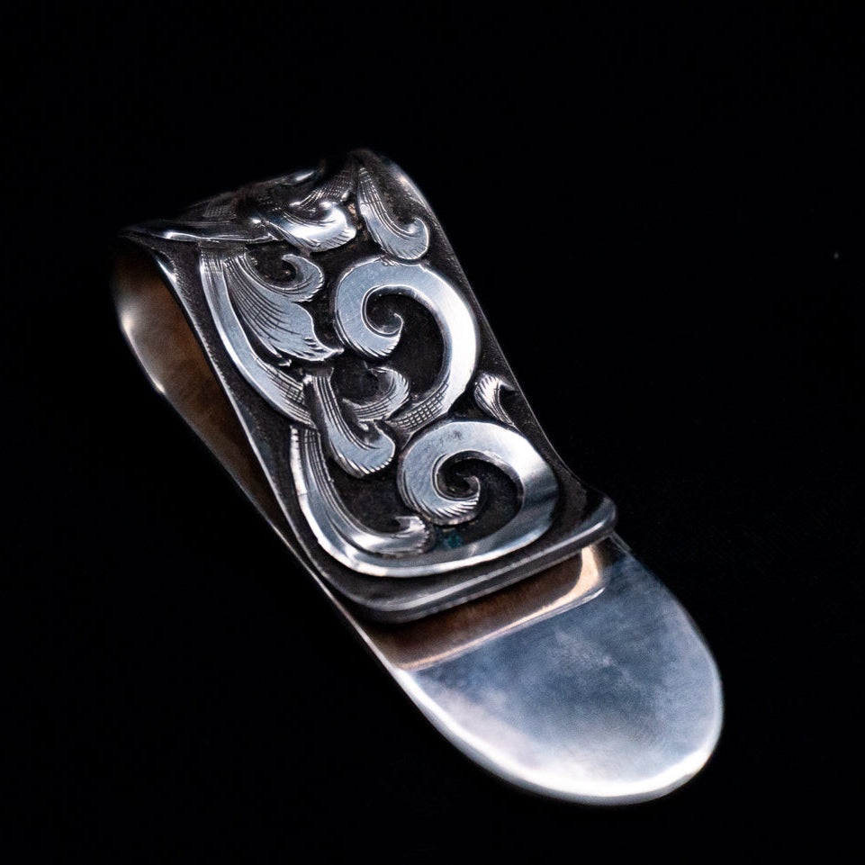 Overlay Scroll Money Clip