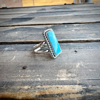 Size 7.5 Turquoise Ring