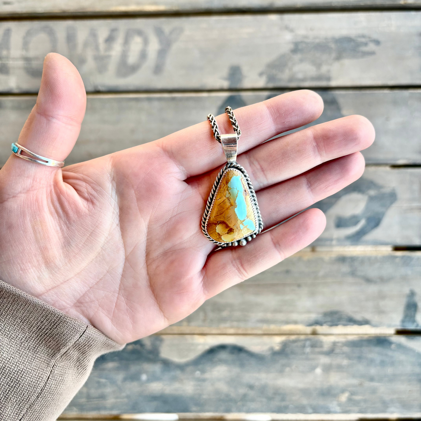 Royston Ribbon Turquoise Pendant