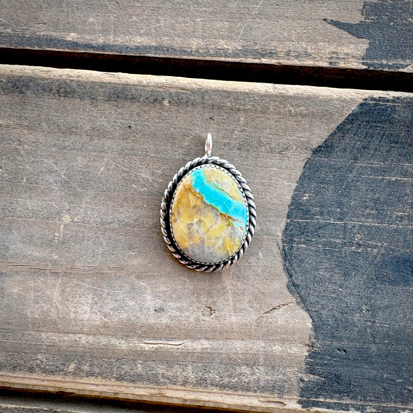 Royston Ribbon Pendant